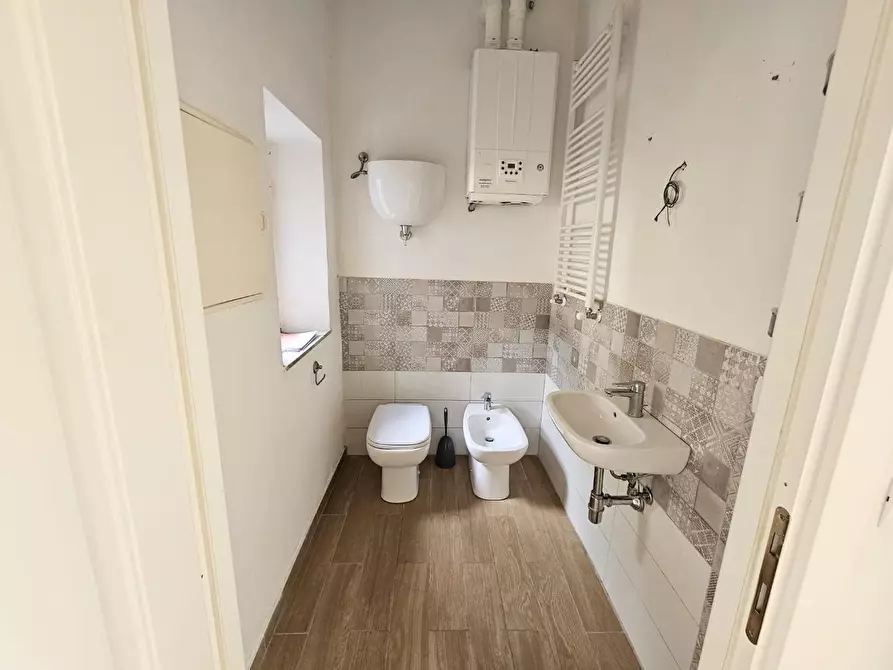 Immagine 7 di Villa in vendita  a Siena