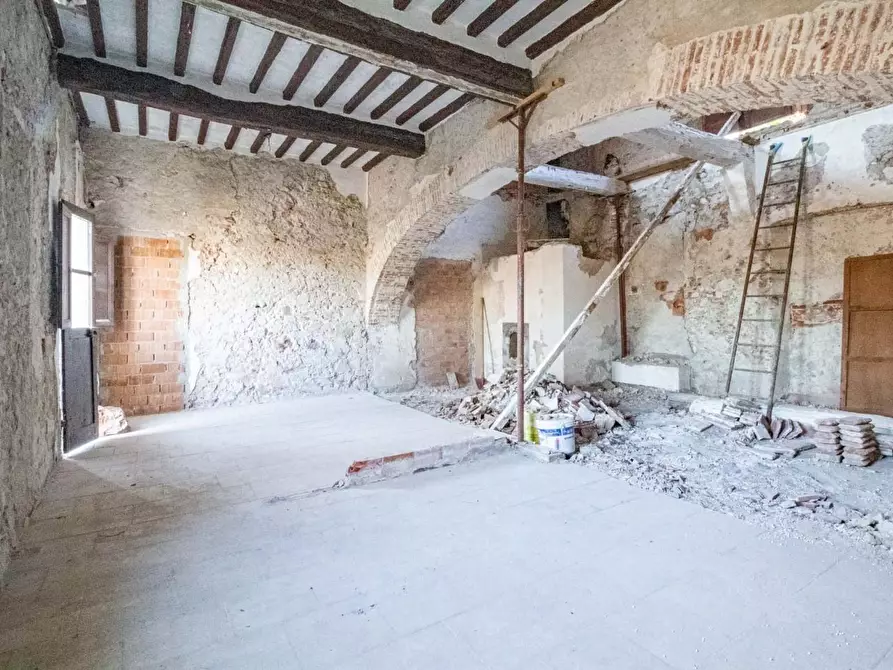 Immagine 10 di Appartamento in vendita  a Vecchiano