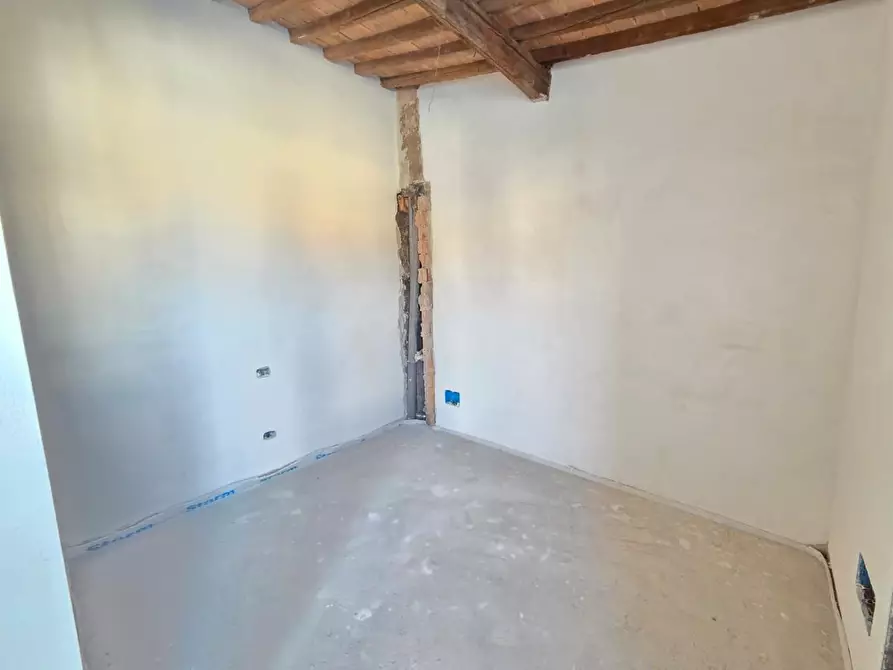 Immagine 8 di Appartamento in vendita  a Cascina