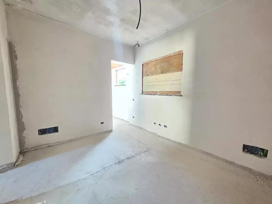 Immagine 7 di Appartamento in vendita  a Cascina