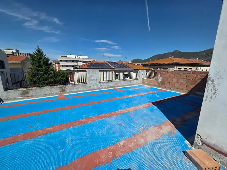 Immagine 2 di Appartamento in vendita  a Cascina