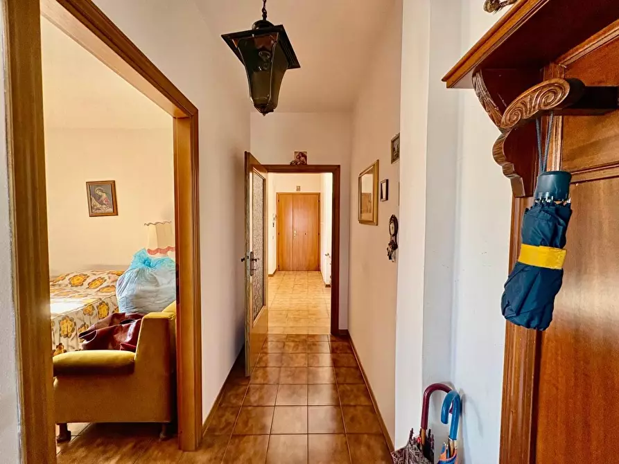 Immagine 21 di Appartamento in vendita  a Gambassi Terme