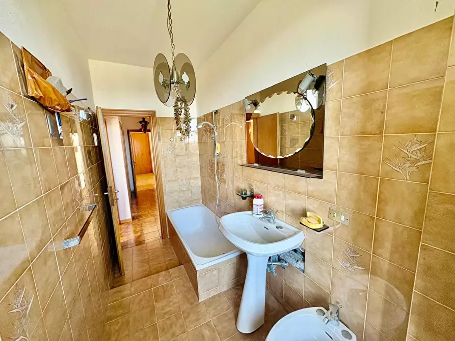 Immagine 20 di Appartamento in vendita  a Gambassi Terme