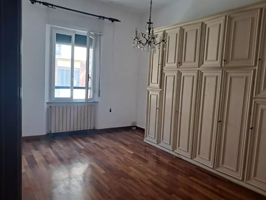 Immagine 15 di Appartamento in vendita  a Pisa