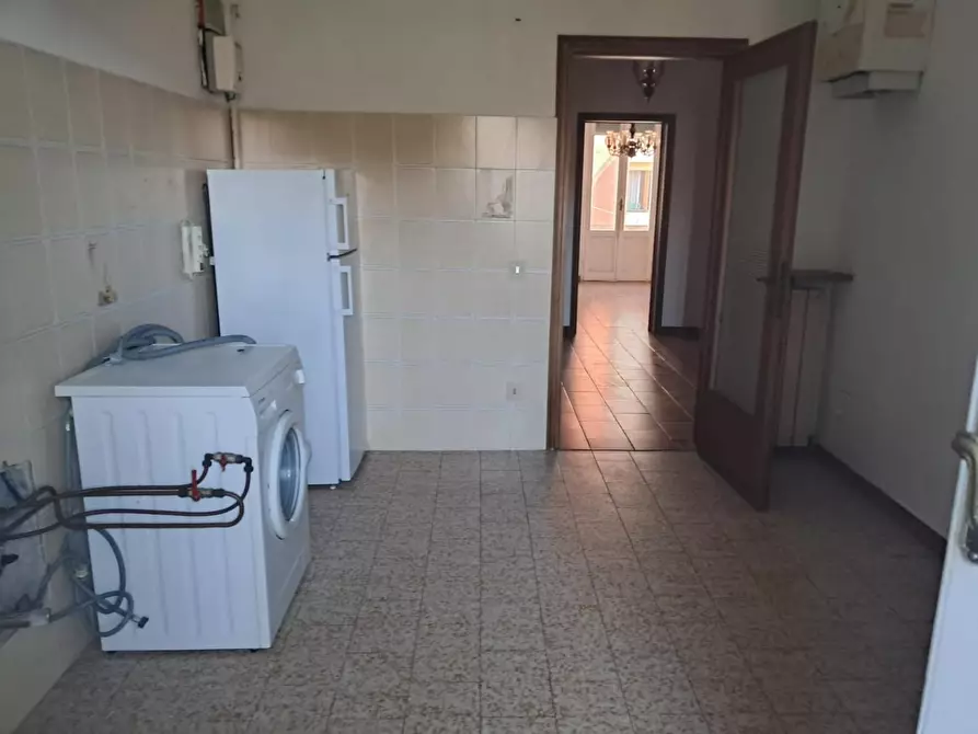 Immagine 2 di Appartamento in vendita  a Pisa