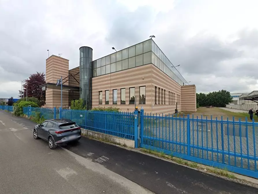 Immagine 1 di Ufficio in vendita  a Vignate