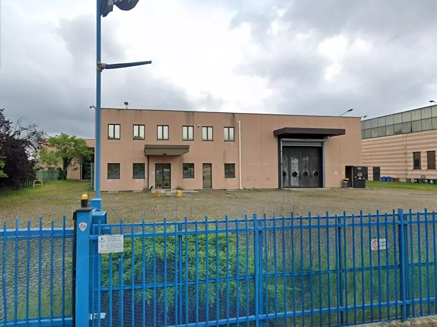 Immagine 1 di Ufficio in vendita  a Vignate