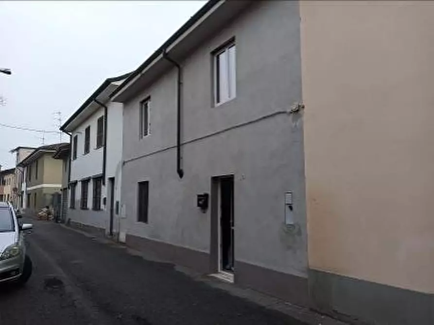 Immagine 5 di Appartamento in vendita  a Corno Giovine