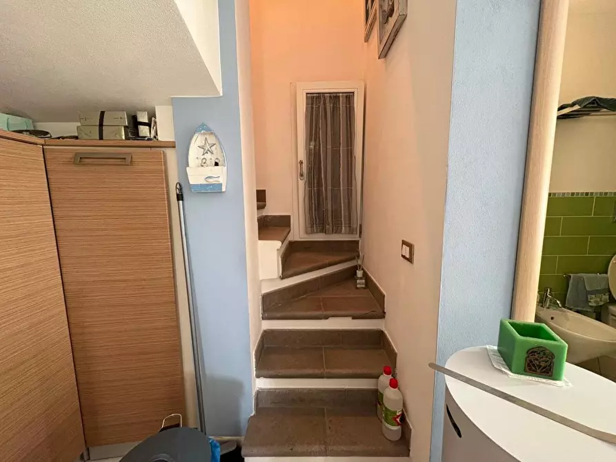 Immagine 25 di Deposito in vendita  a Pisa