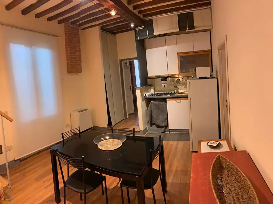 Immagine 5 di Appartamento in affitto  a Pisa