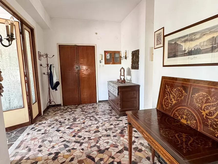 Immagine 3 di Appartamento in vendita  a Pisa