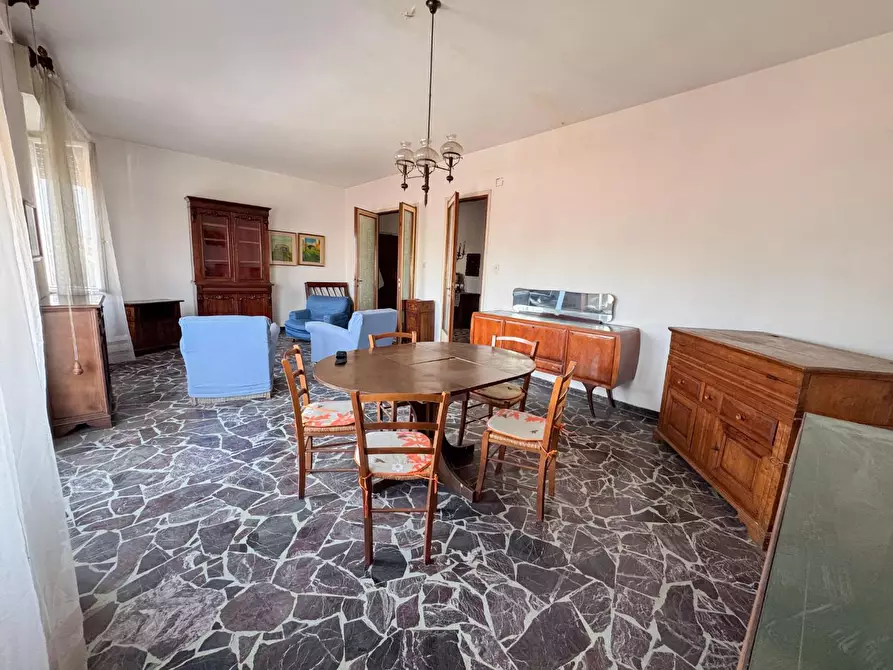 Immagine 2 di Appartamento in vendita  a Pisa