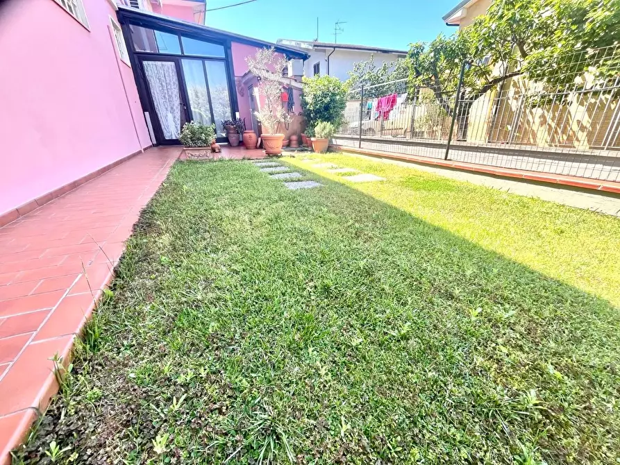 Immagine 3 di Terratetto in vendita  a Montopoli In Val D'arno