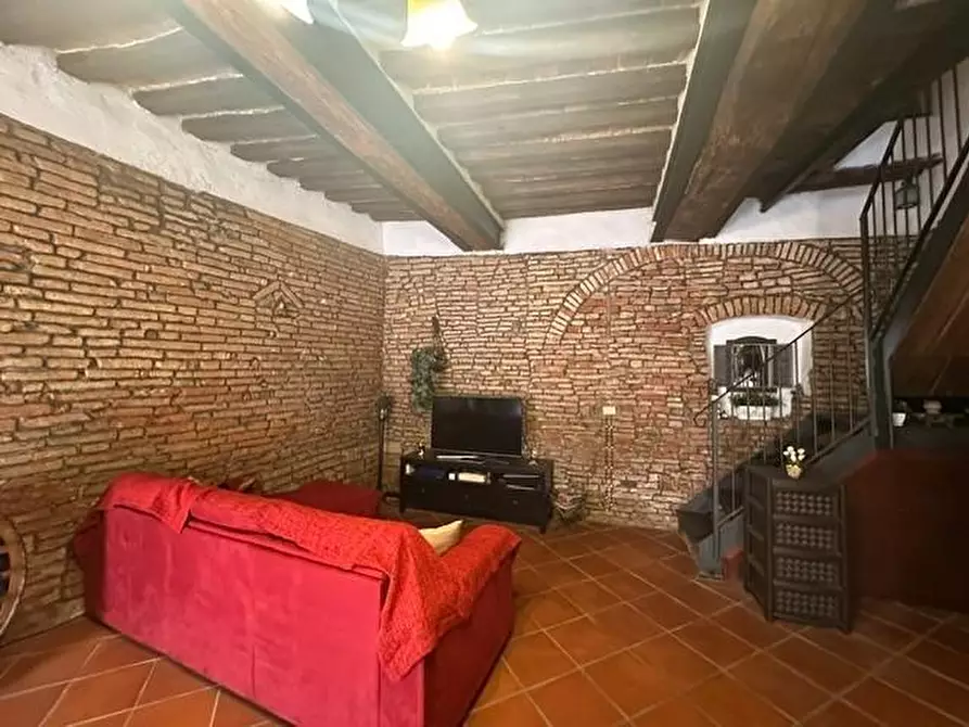 Immagine 5 di Terratetto in vendita  a Crespina Lorenzana