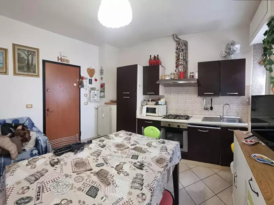 Immagine 5 di Appartamento in vendita  a Livorno