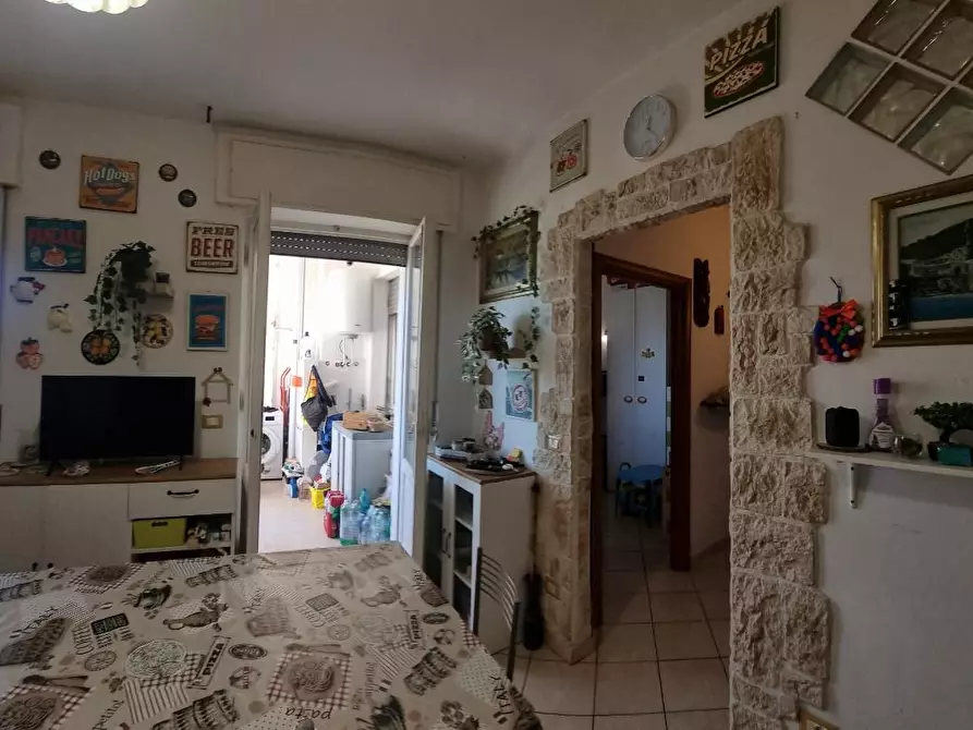 Immagine 10 di Appartamento in vendita  a Livorno