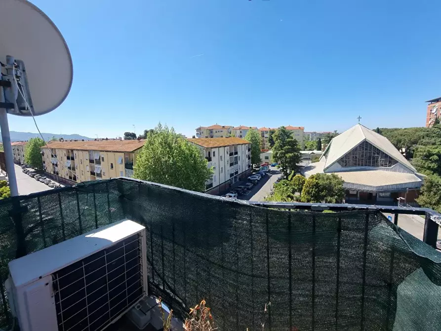 Immagine 21 di Appartamento in vendita  a Livorno