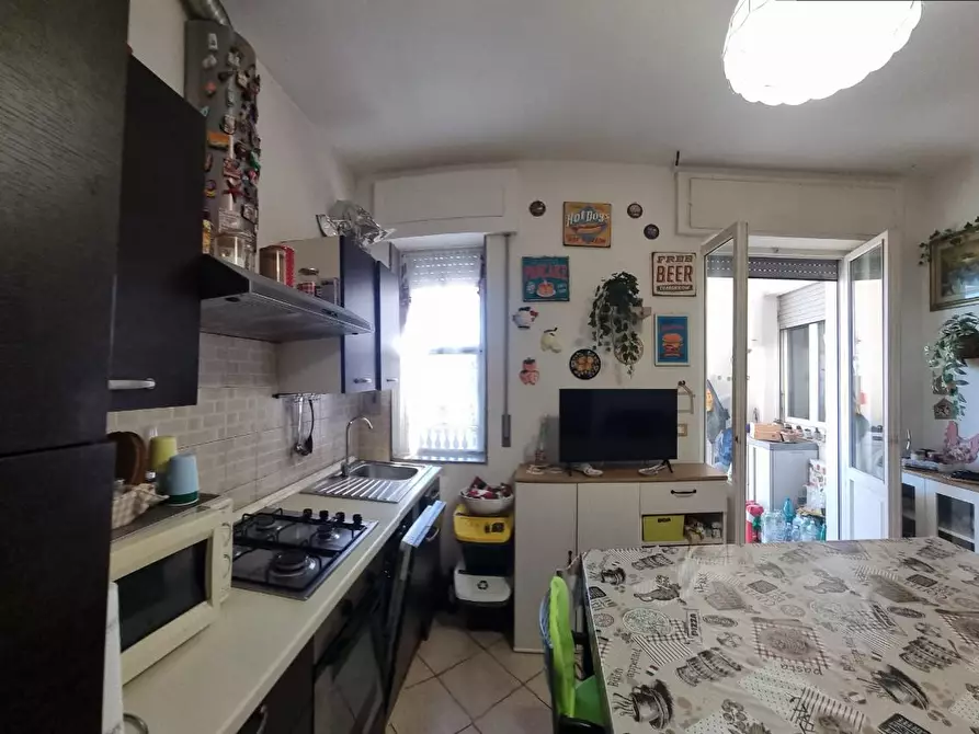 Immagine 1 di Appartamento in vendita  a Livorno