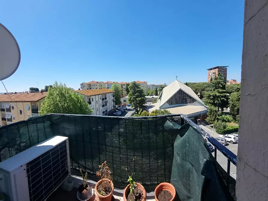 Immagine 19 di Appartamento in vendita  a Livorno