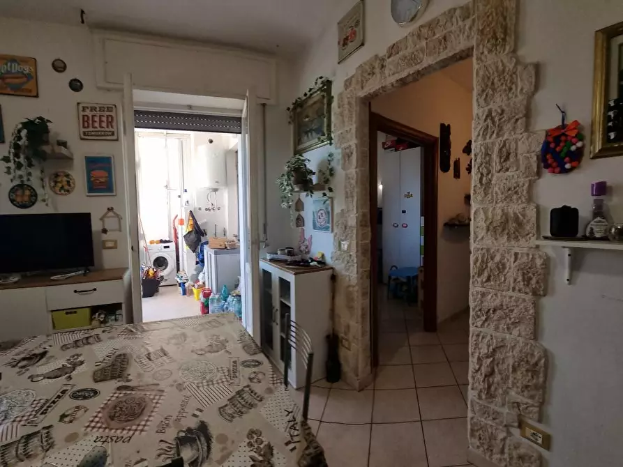 Immagine 8 di Appartamento in vendita  a Livorno