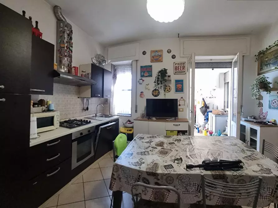 Immagine 3 di Appartamento in vendita  a Livorno