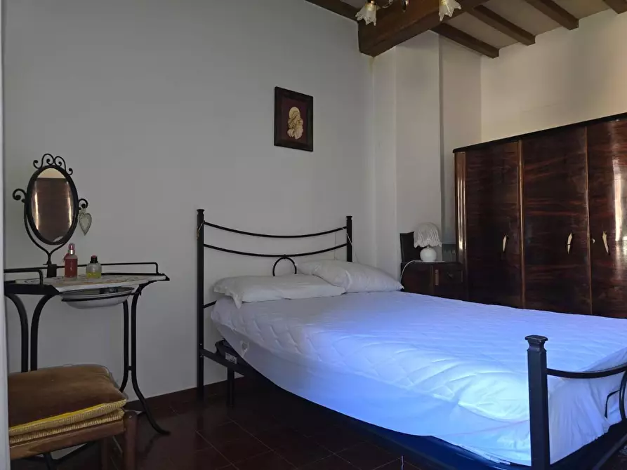 Immagine 26 di Appartamento in vendita  a Sovicille