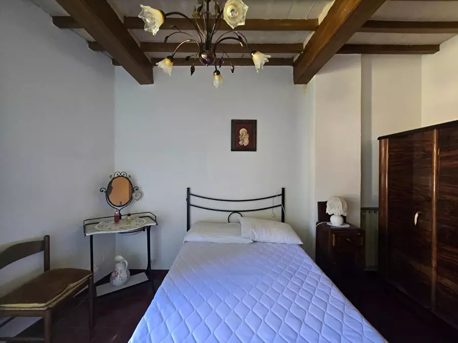 Immagine 28 di Appartamento in vendita  a Sovicille