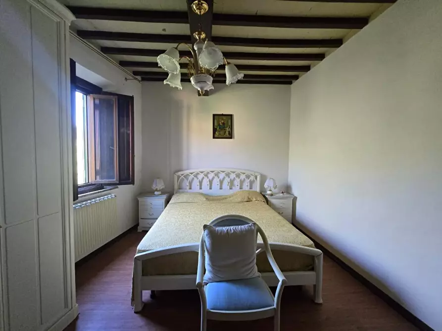 Immagine 19 di Appartamento in vendita  a Sovicille