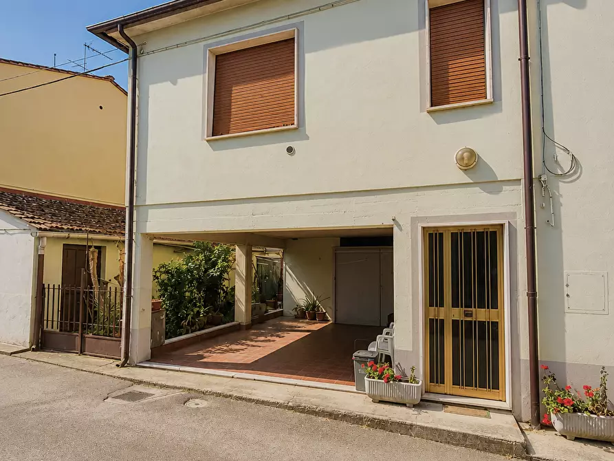 Immagine 13 di Terratetto in vendita  a Capannoli