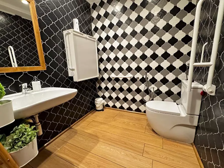 Immagine 17 di Bar / Ristorante in affitto  a Pisa