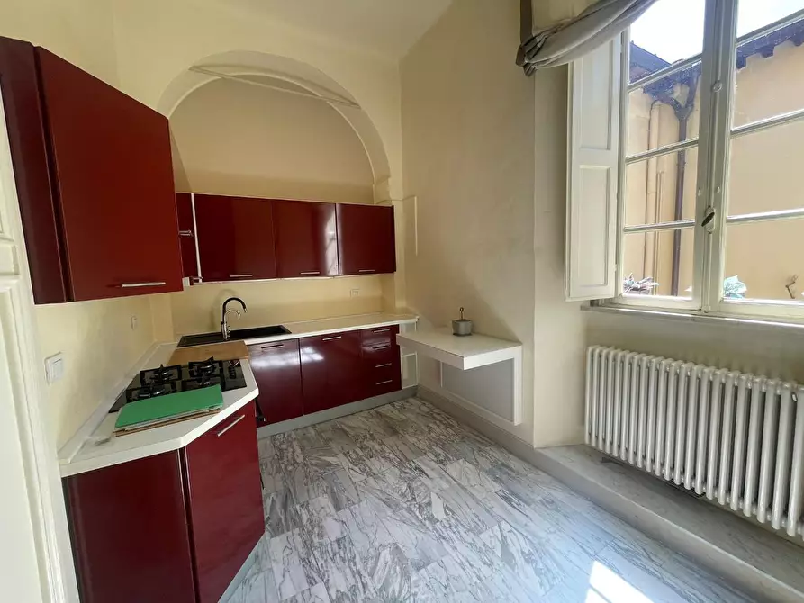 Immagine 22 di Appartamento in vendita  a Lucca