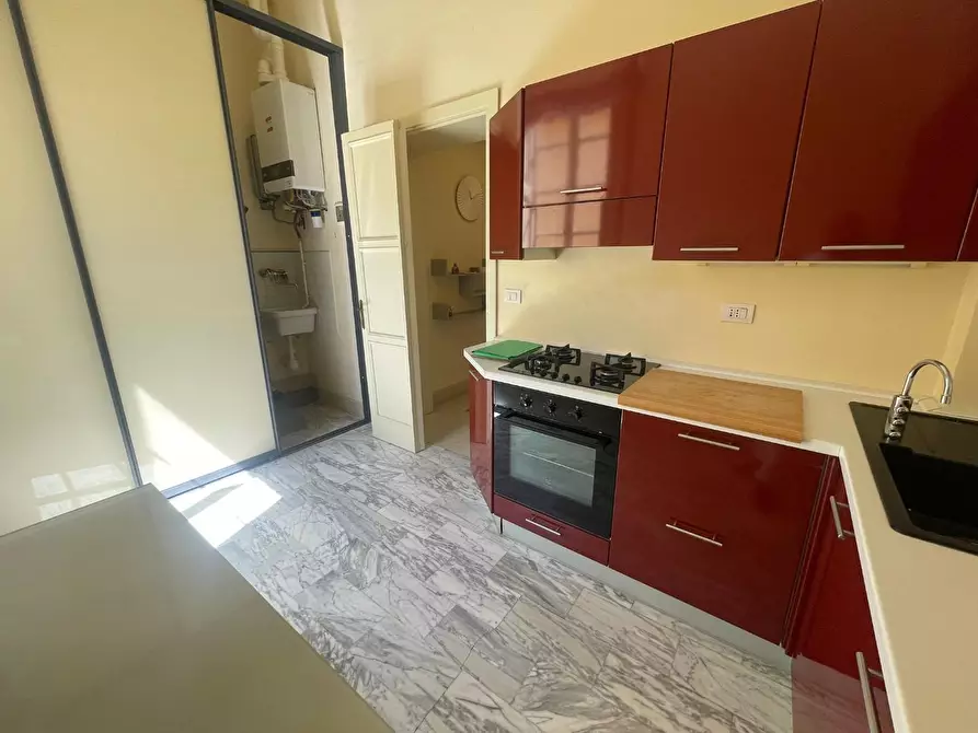 Immagine 23 di Appartamento in vendita  a Lucca