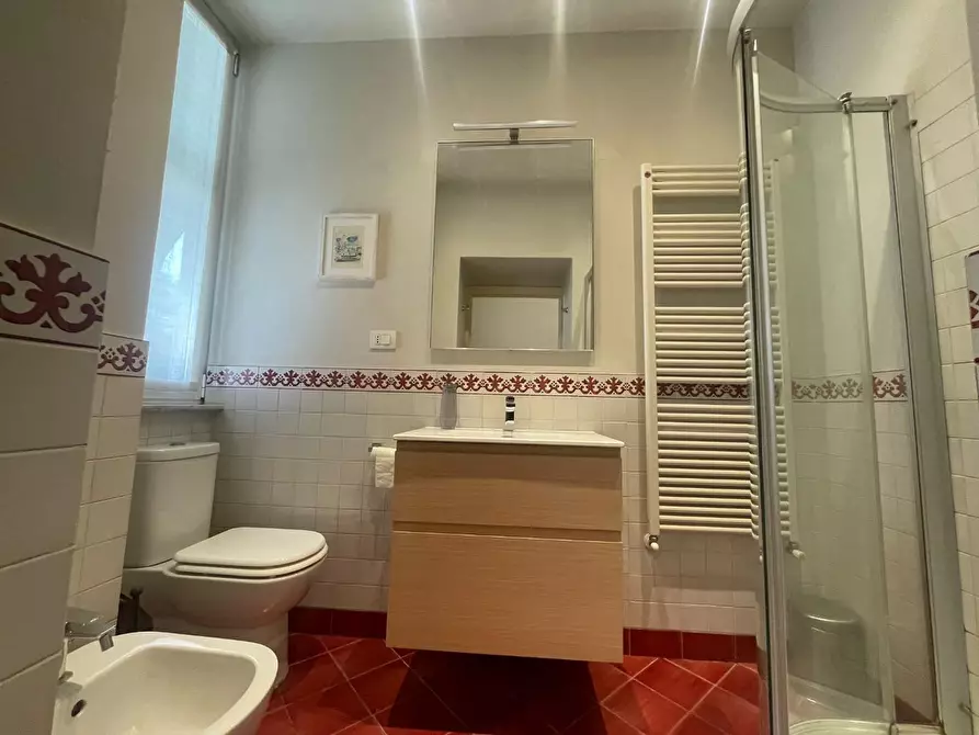 Immagine 39 di Appartamento in vendita  a Lucca