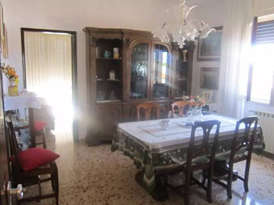 Immagine 2 di Appartamento in vendita  a Pisa