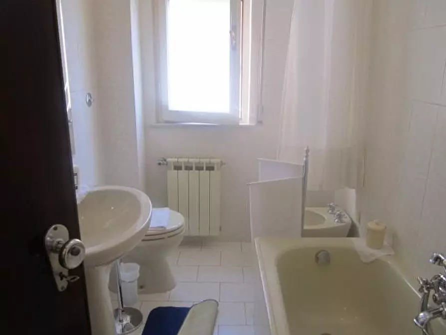 Immagine 7 di Appartamento in vendita  a Pisa
