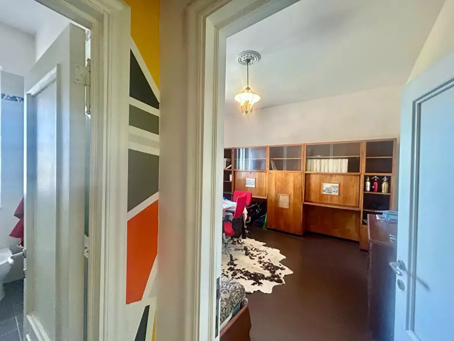 Immagine 20 di Appartamento in vendita  a Siena