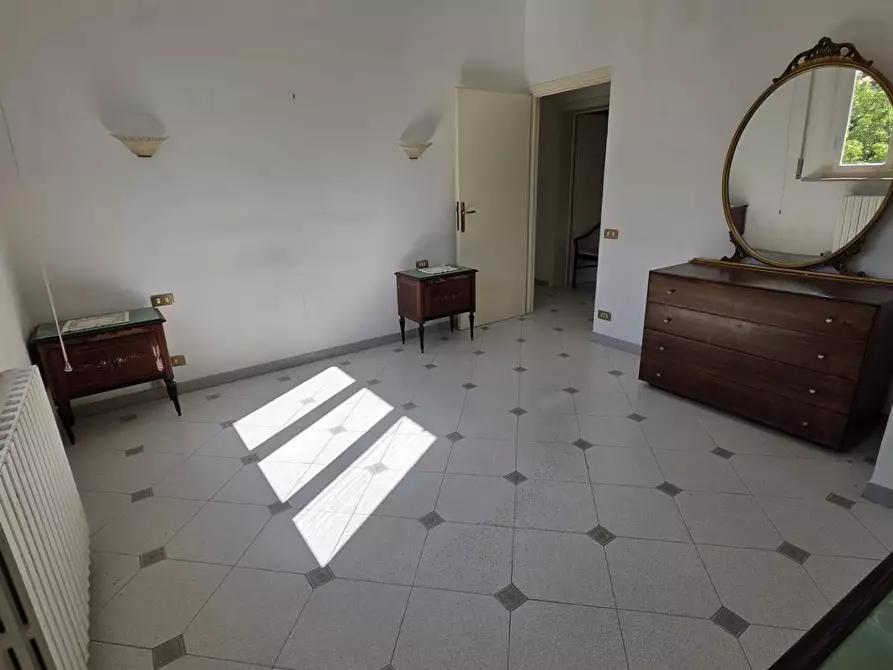 Immagine 10 di Appartamento in vendita  a Cascina