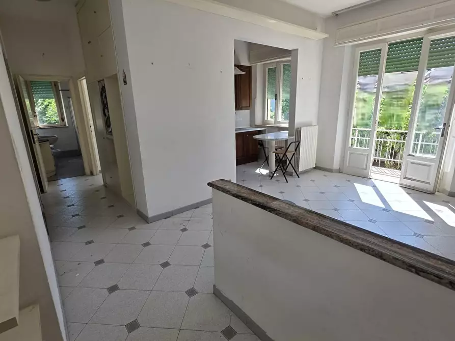 Immagine 4 di Appartamento in vendita  a Cascina