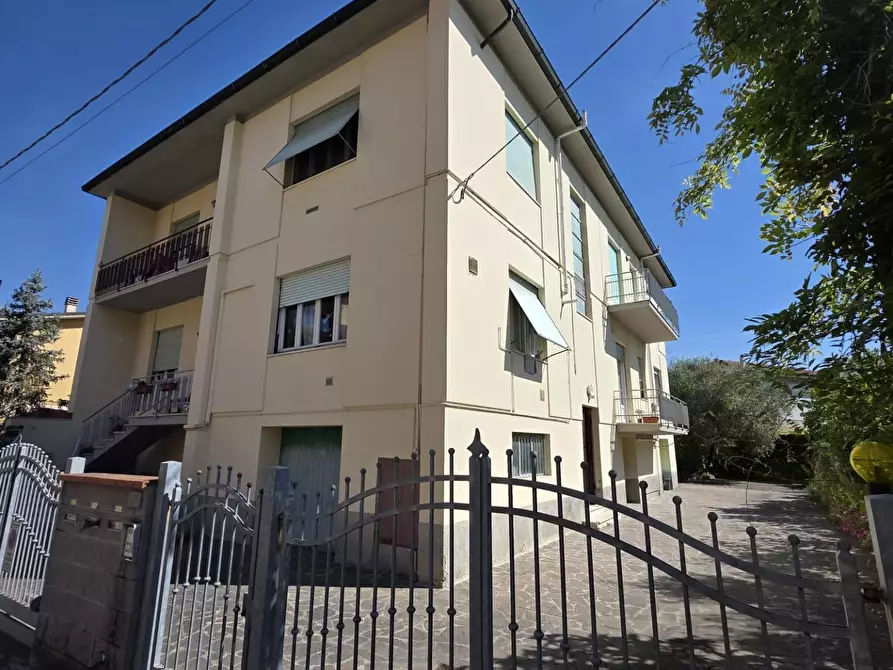 Immagine 1 di Appartamento in vendita  a Cascina