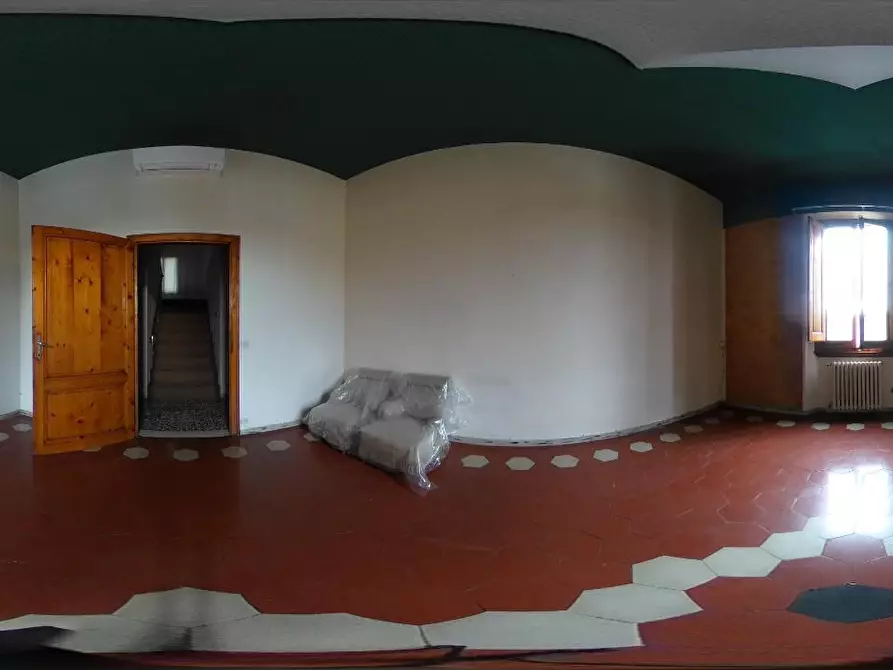 Immagine 34 di Villa in vendita  a Castelfiorentino