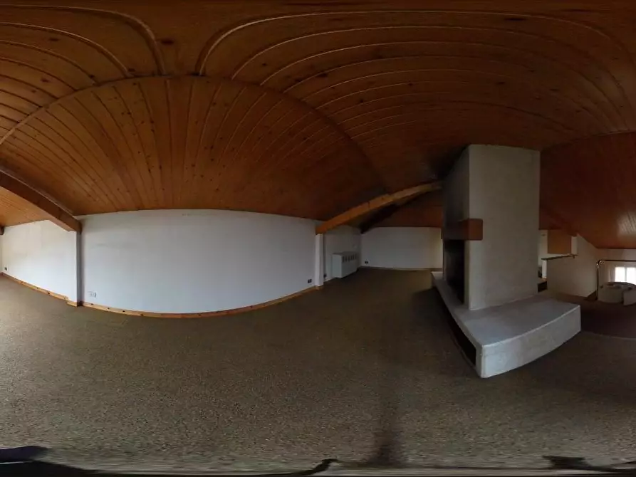 Immagine 28 di Villa in vendita  a Castelfiorentino