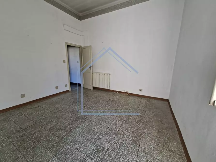 Immagine 16 di Porzione di casa in vendita  a Camaiore