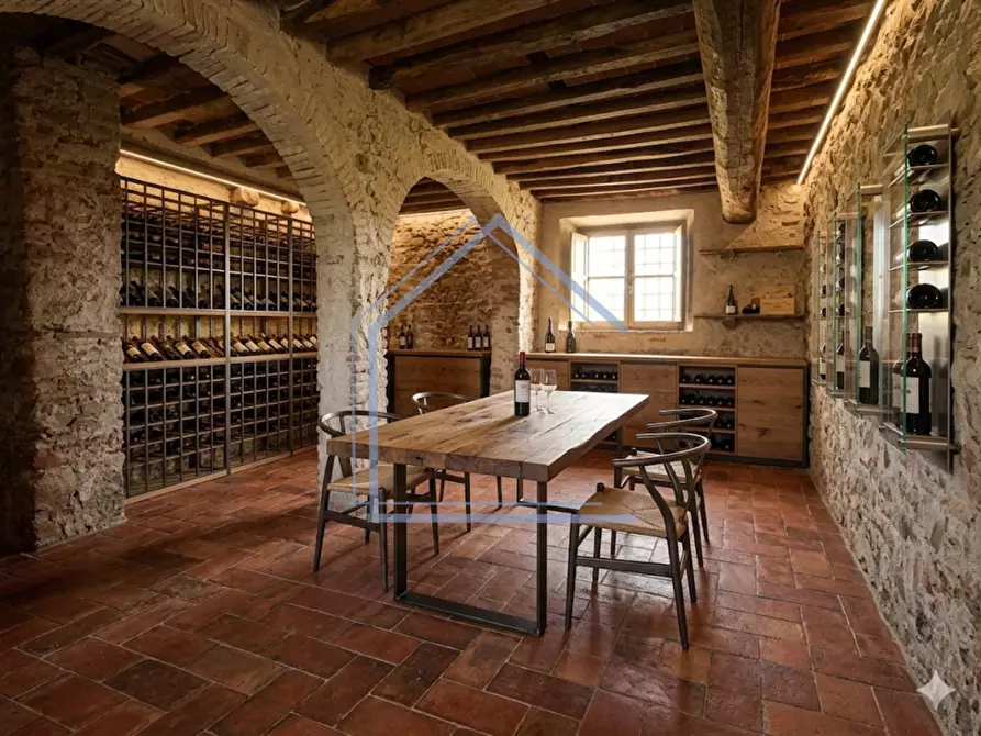 Immagine 20 di Porzione di casa in vendita  a Camaiore