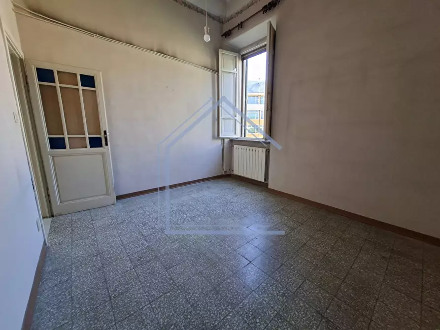 Immagine 14 di Porzione di casa in vendita  a Camaiore