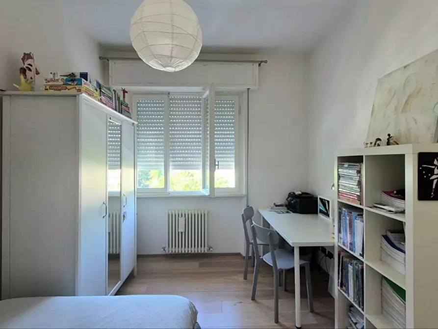 Immagine 15 di Appartamento in vendita  a Lucca