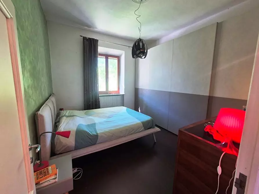 Immagine 5 di Appartamento in vendita  a Siena