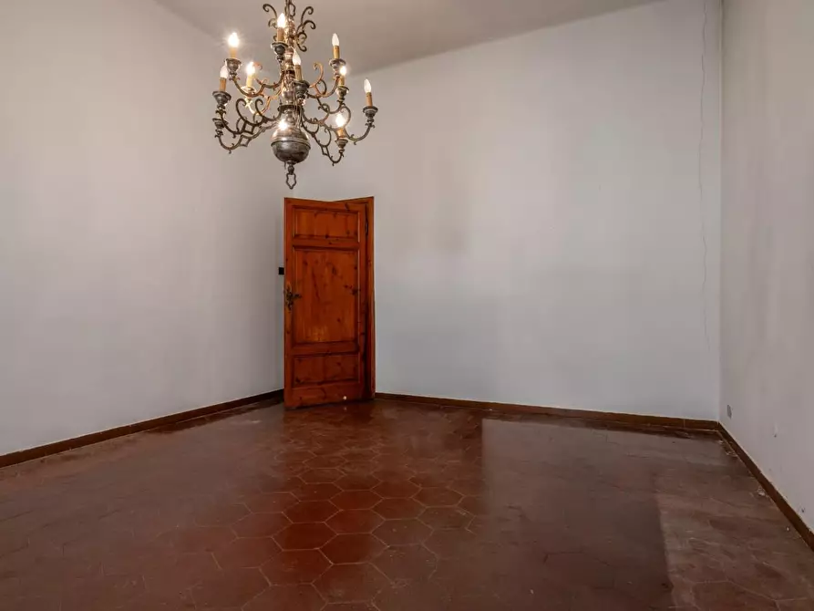 Immagine 9 di Appartamento in vendita  a Cascina