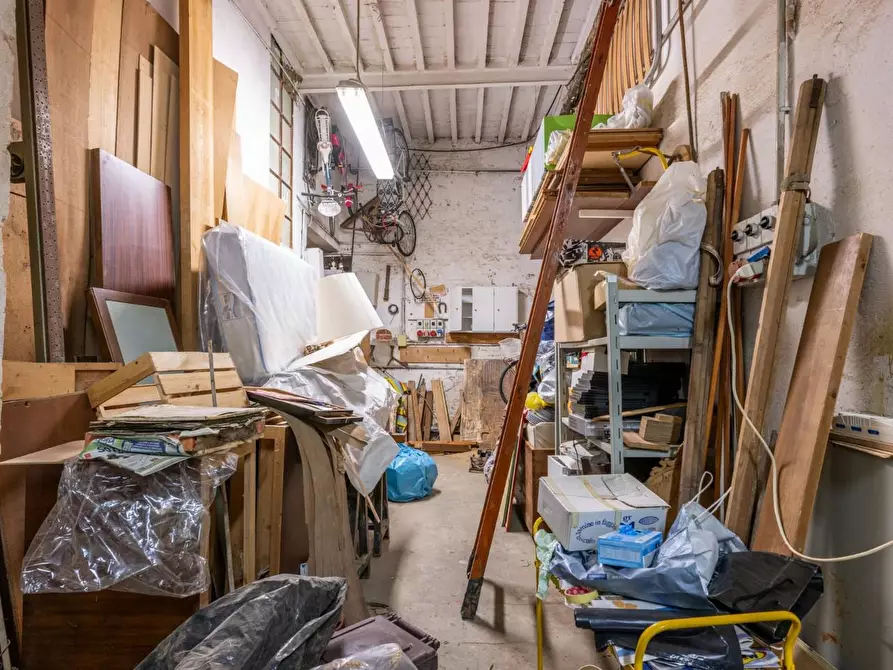 Immagine 16 di Appartamento in vendita  a Cascina