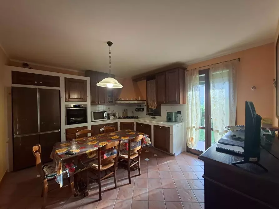 Immagine 10 di Villetta a schiera in vendita  a Fucecchio