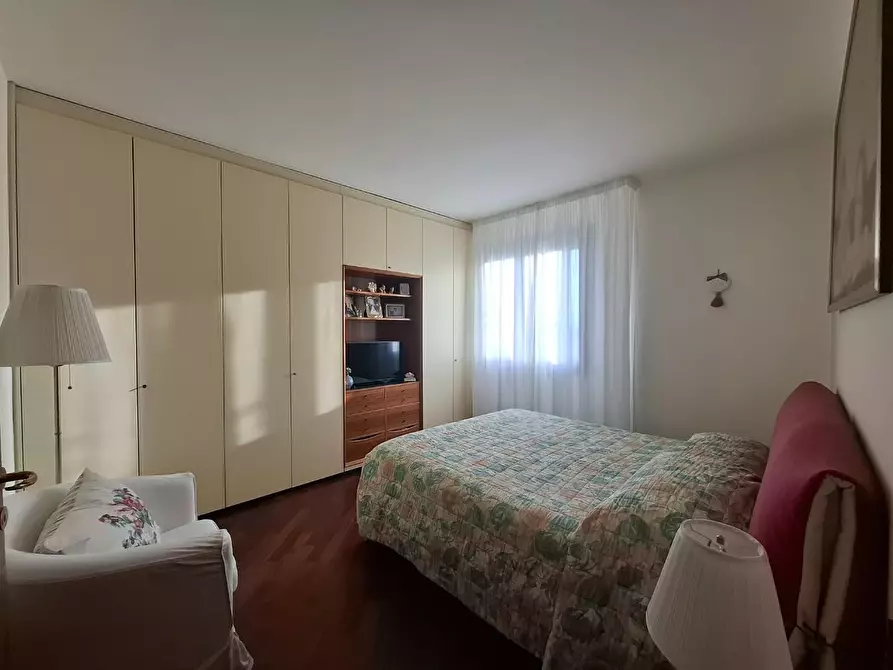 Immagine 15 di Villetta a schiera in vendita  a Fucecchio